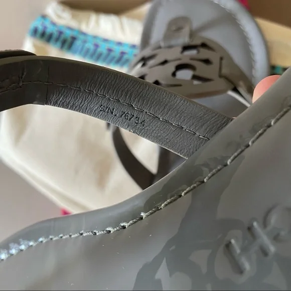 Tory Burch Patent Malta Gray Leather Sandal - Picture 7 of 9